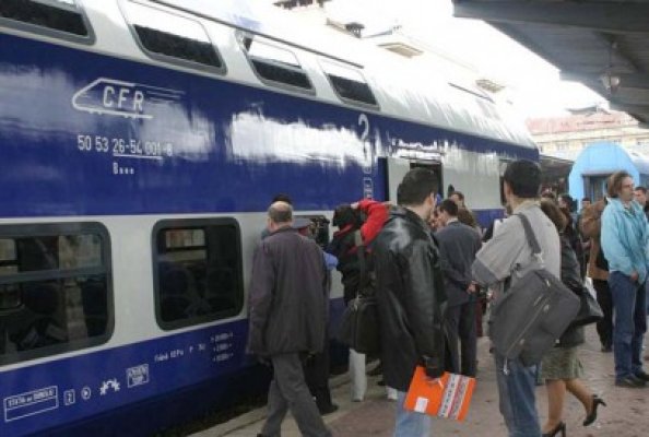 300 de jandarmi asigură paza la calea ferată Bucureşti - Constanţa